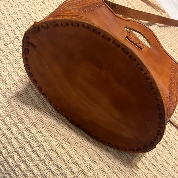 Sunflower Bucket Purse - Picture 2 of 3